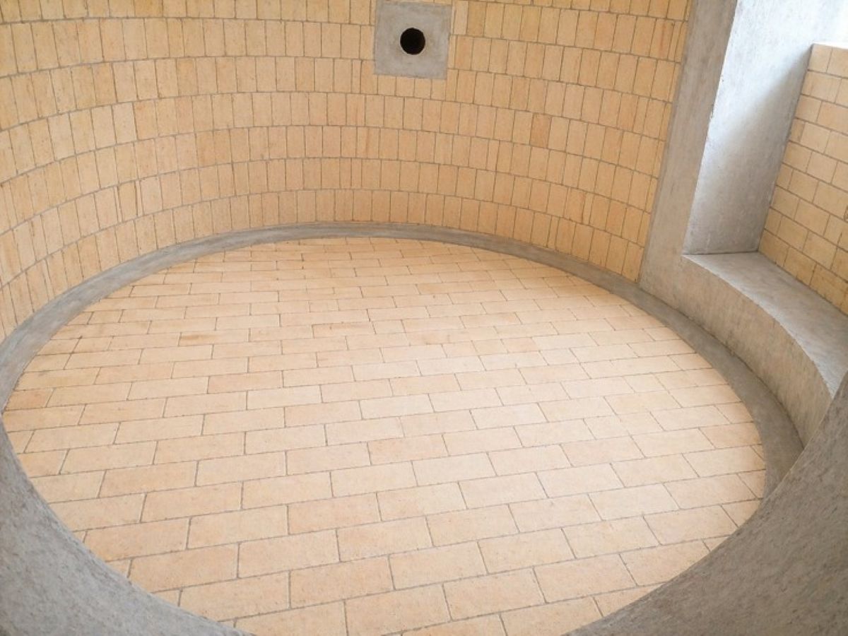 Refractory lining work by Chaneyco Refratech crew