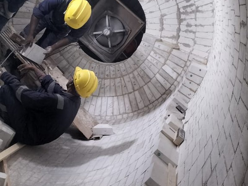 Aluminium furnace lining work