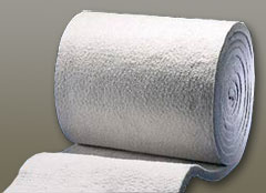 Ceramic fibre blanket roll for furnace insulation